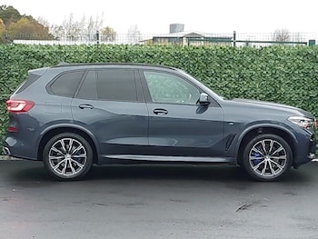 Used BMW X5 2022 for sale - 76721905: Photo
