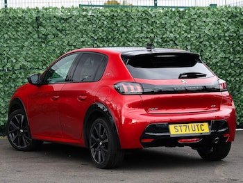 Used Peugeot 208 2022 for sale - 76213080: Photo 3