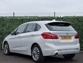 Used BMW 2 Series 2018 for sale - 76515280: Photo