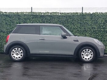 Used MINI Hatch 2022 for sale - 77630451: Photo
