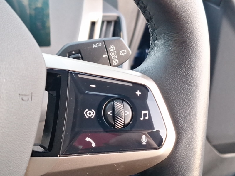 Used BMW iX 2022 for sale - 77320006: Photo 17