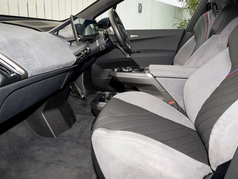 Used BMW iX 2025 for sale - 76331921: Photo 7
