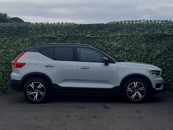 Used Volvo XC40 2021 for sale - 79356875: Photo