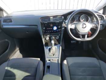 Used Volkswagen Golf 2019 for sale - 74882785: Photo