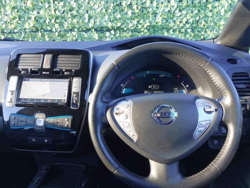 Used Nissan Leaf 2017 for sale - 77782702: Photo 5