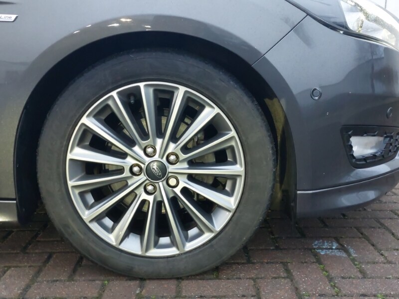 Used Ford Focus 2017 for sale - 78203056: Photo 14