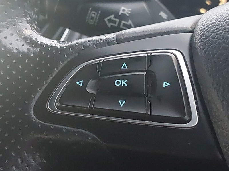 Used Ford Focus 2017 for sale - 78203056: Photo 18