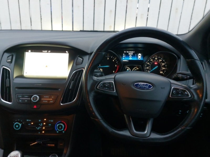 Used Ford Focus 2017 for sale - 78203056: Photo 5