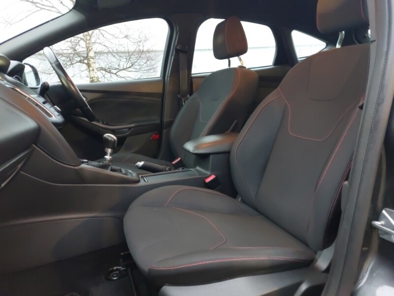 Used Ford Focus 2017 for sale - 78203056: Photo 6