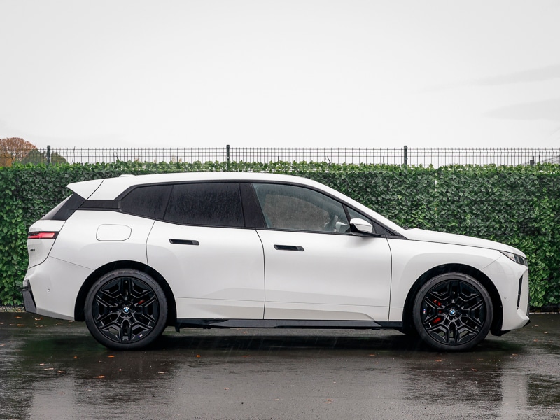 Used BMW iX 2025 for sale - 76484182: Photo 2