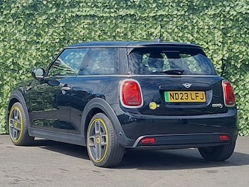 Used MINI Hatch 2023 for sale - 78983655: Photo