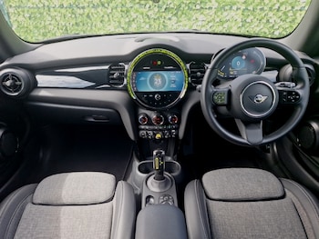 Used MINI Hatch 2023 for sale - 78983655: Photo