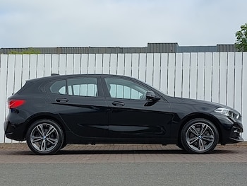 Used BMW 1 Series 2022 for sale - 75612581: Photo