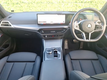 Used BMW 3 Series 2025 for sale - 77689954: Photo