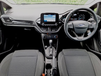 Used Ford Fiesta 2018 for sale - 78600496: Photo