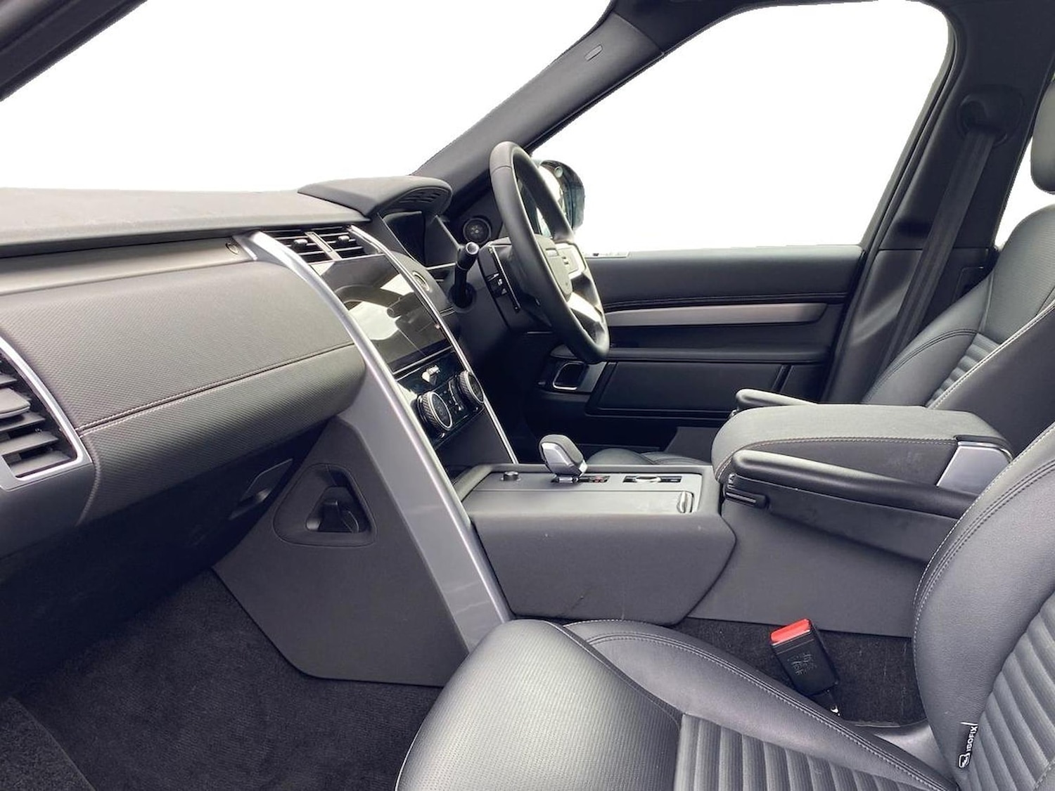 Used Land Rover Discovery 2024 for sale - 77487822: Photo 3