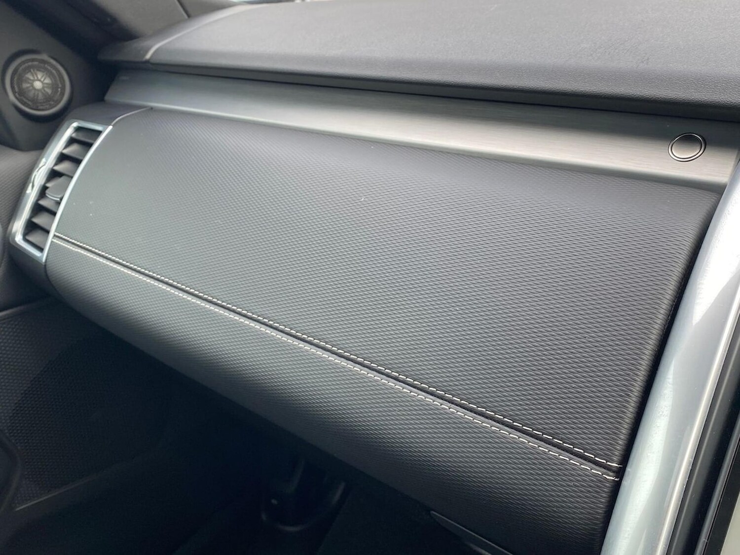 Used Land Rover Discovery 2024 for sale - 77487822: Photo 39