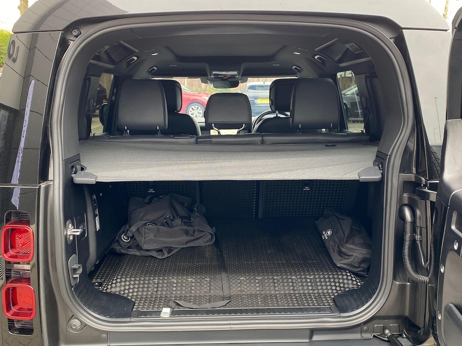 Used Land Rover Defender 2024 for sale - 78026102: Photo 10