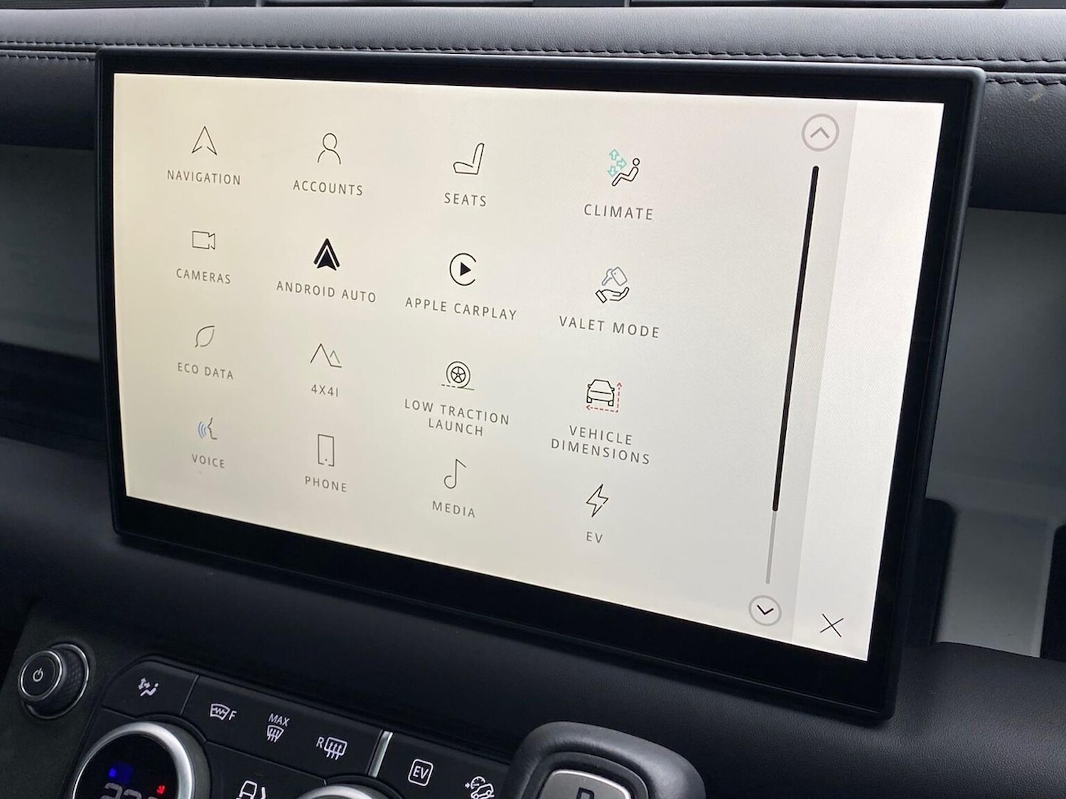 Used Land Rover Defender 2024 for sale - 78026102: Photo 28