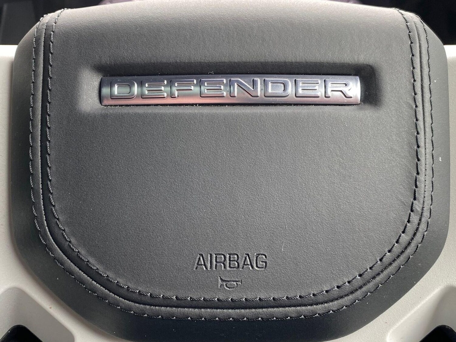 Used Land Rover Defender 2024 for sale - 78026102: Photo 36