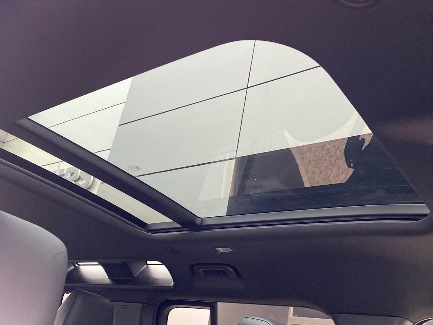 Used Land Rover Defender 2024 for sale - 78026102: Photo 41