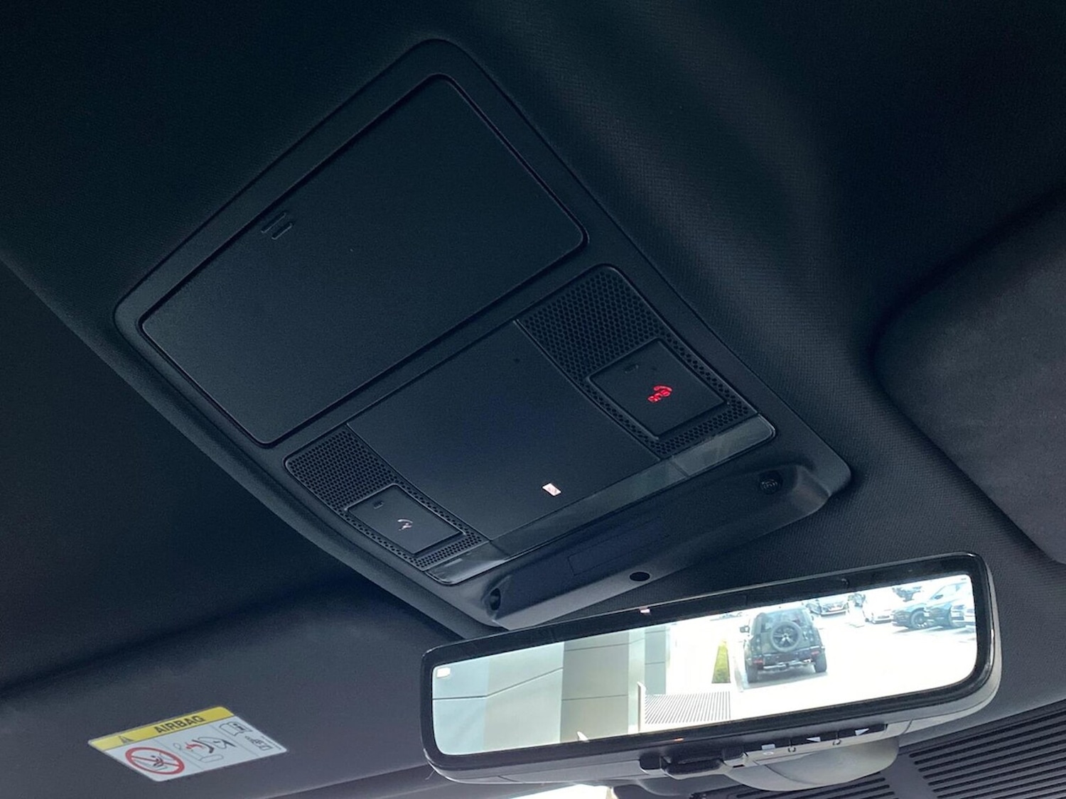 Used Land Rover Defender 2021 for sale - 76879716: Photo 34