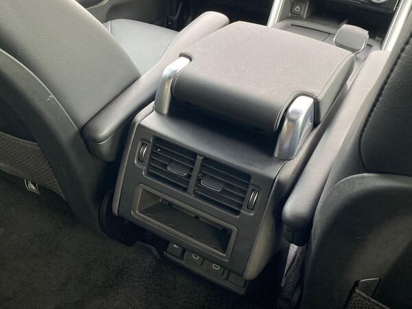 Used Land Rover Discovery 2024 for sale - 76198378: Photo 18