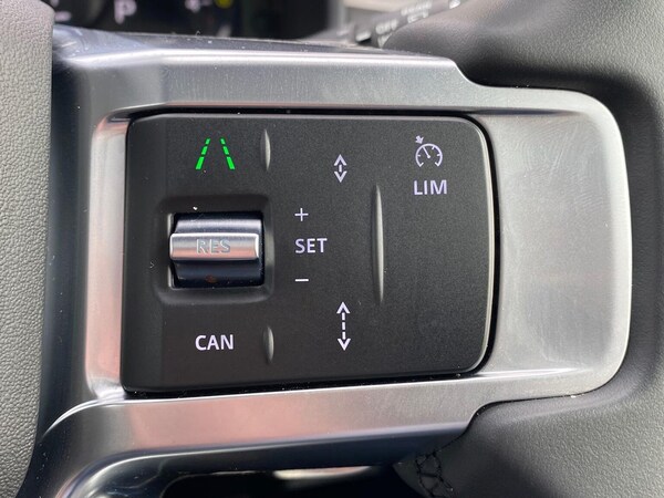 Used Land Rover Discovery 2024 for sale - 76198378: Photo 29