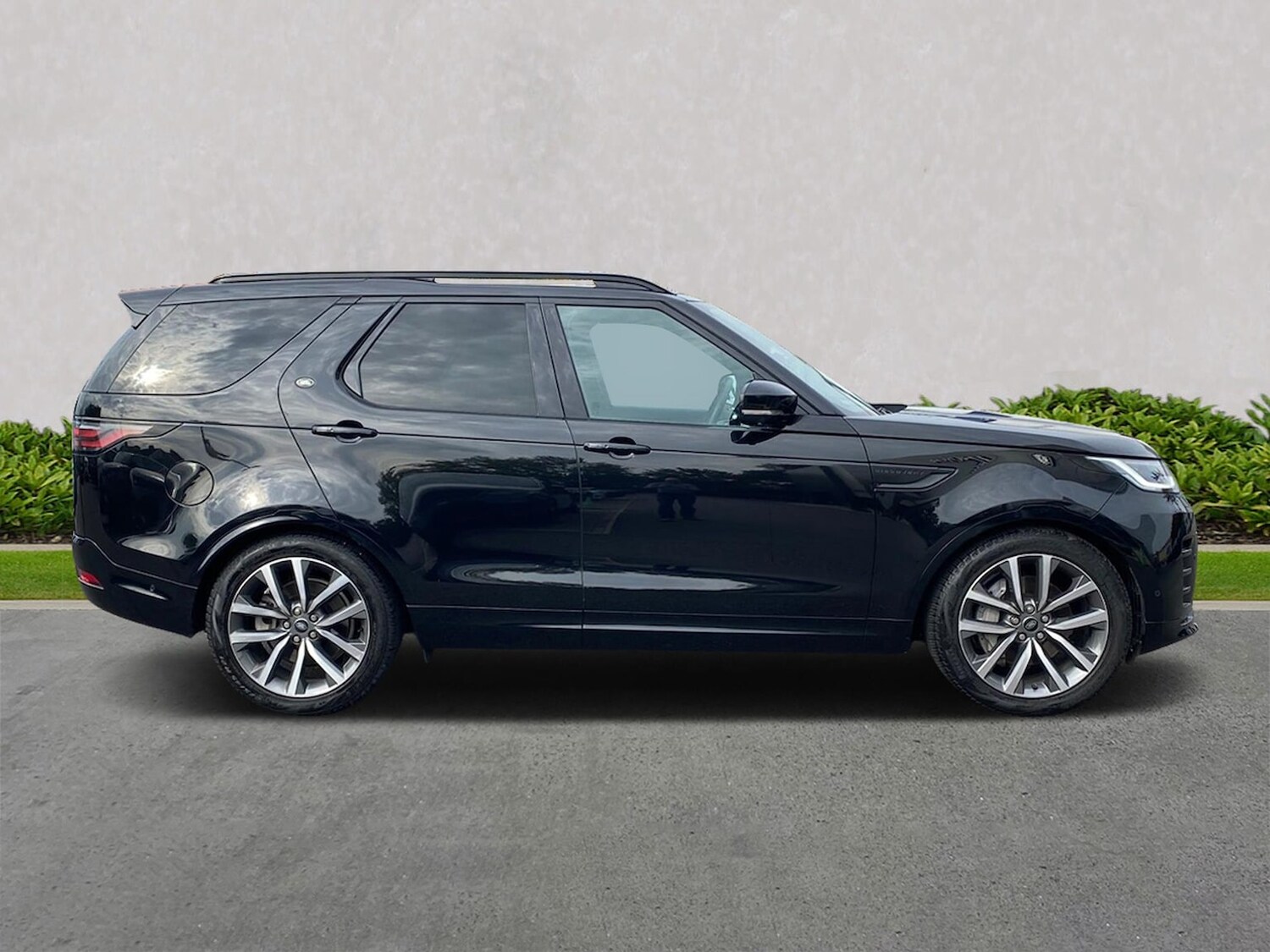 Used Land Rover Discovery 2024 for sale - 76198378: Photo 5