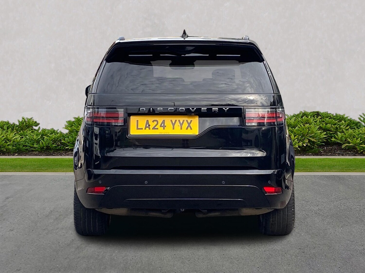 Used Land Rover Discovery 2024 for sale - 76198378: Photo 6