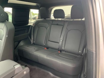 Used Land Rover Defender 2022 for sale - 79216563: Photo
