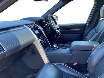 Used Land Rover Discovery 2024 for sale - 78354839: Photo