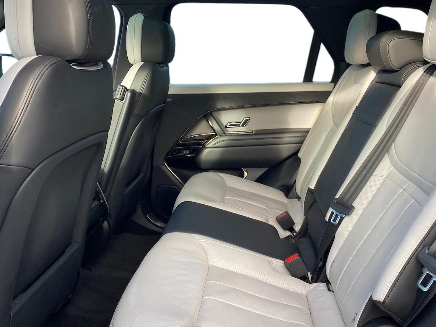 Used Land Rover Range Rover Sport 2023 for sale - 76694622: Photo 4