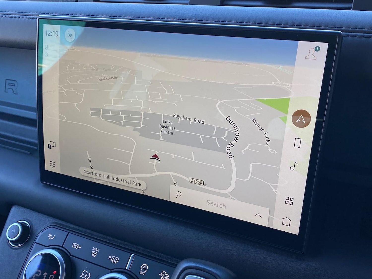 Used Land Rover Defender 2023 for sale - 76906371: Photo 11