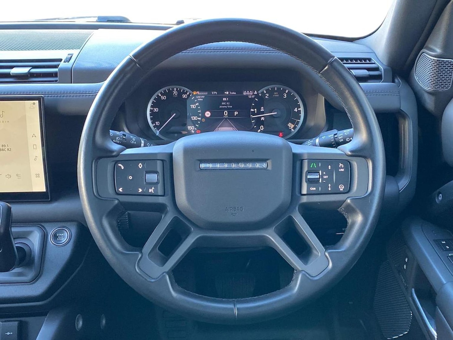 Used Land Rover Defender 2023 for sale - 76906371: Photo 15