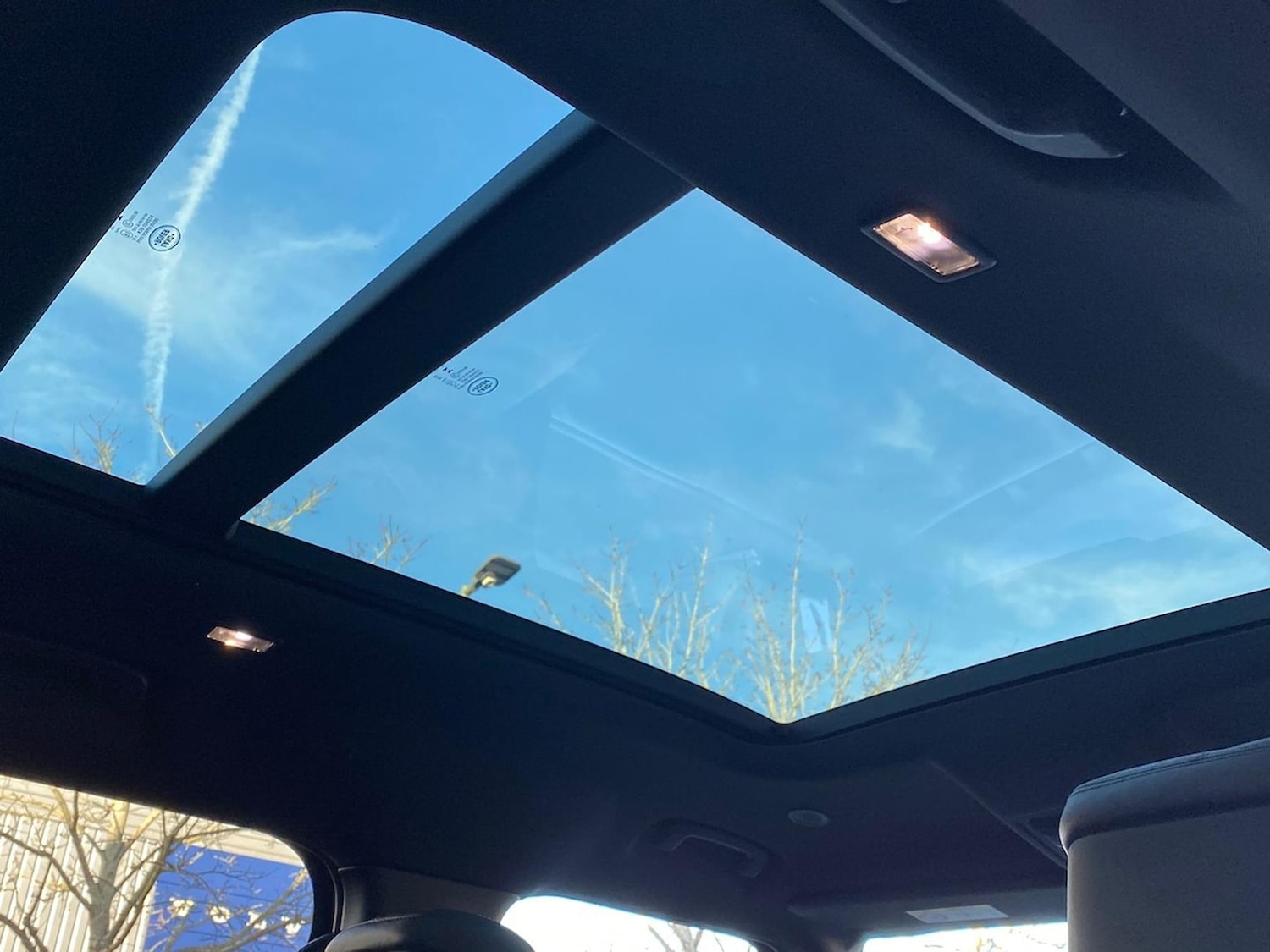 Used Land Rover Defender 2023 for sale - 76906371: Photo 21