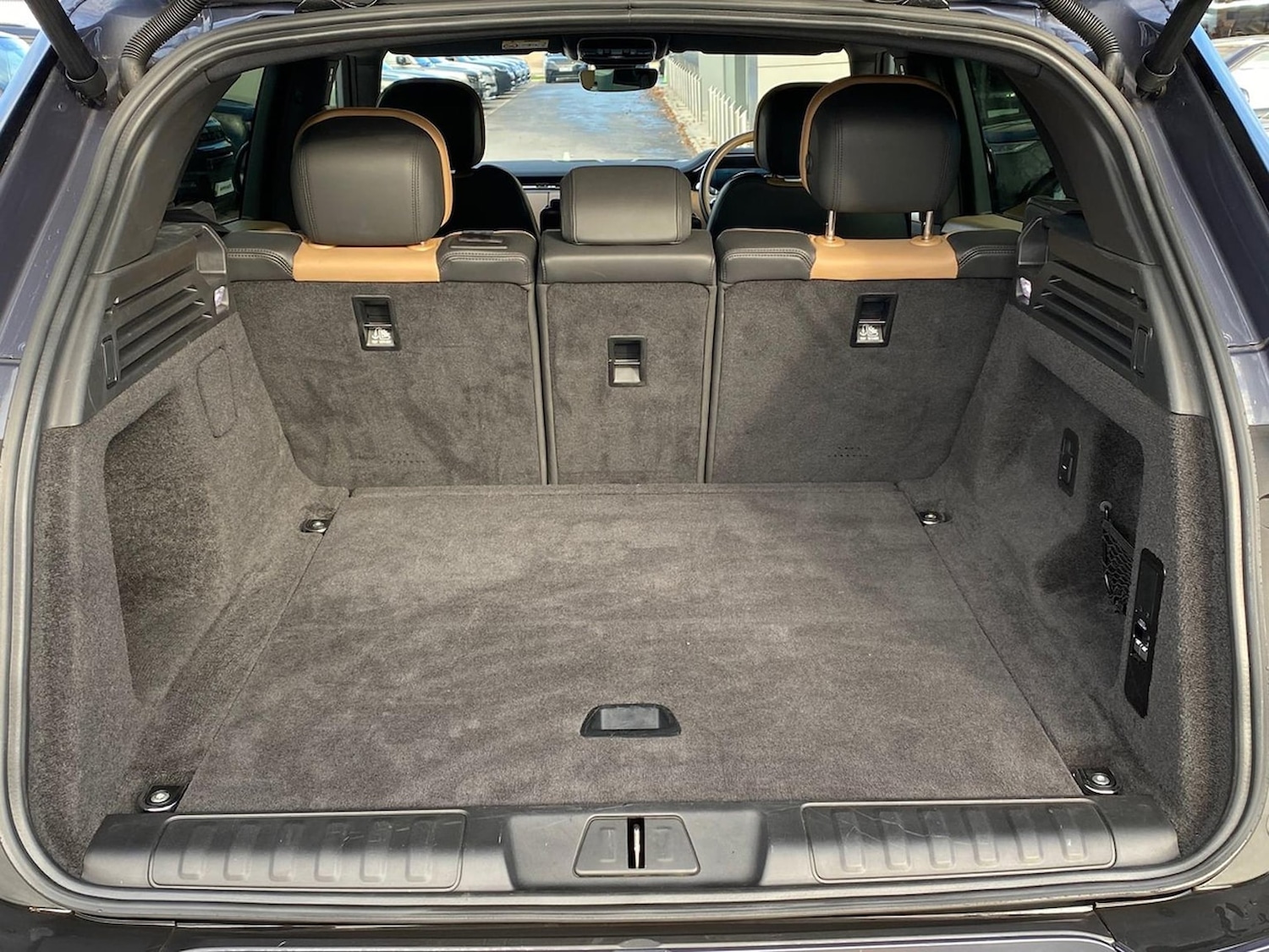 Used Land Rover Range Rover Sport 2023 for sale - 77668699: Photo 10