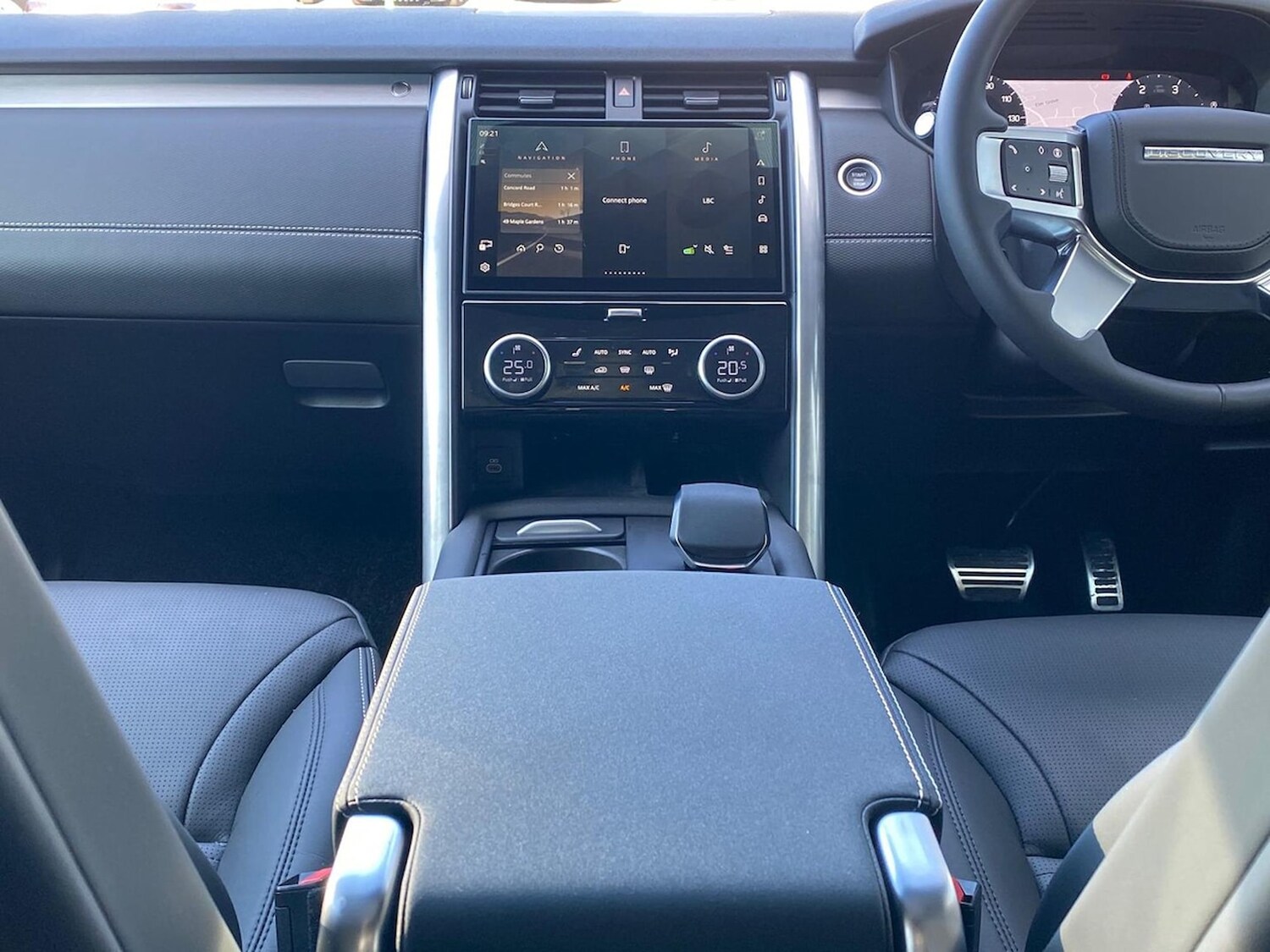 Used Land Rover Discovery 2025 for sale - 78193741: Photo 16