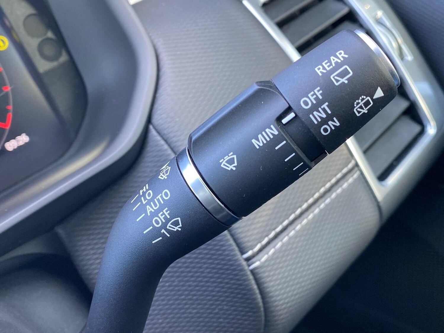 Used Land Rover Discovery 2025 for sale - 78193741: Photo 41