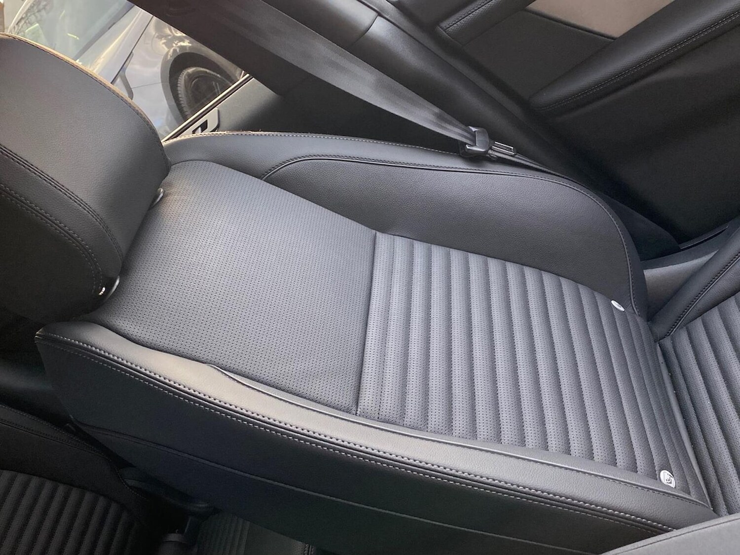 Used Land Rover Discovery Sport 2025 for sale - 77487787: Photo 38