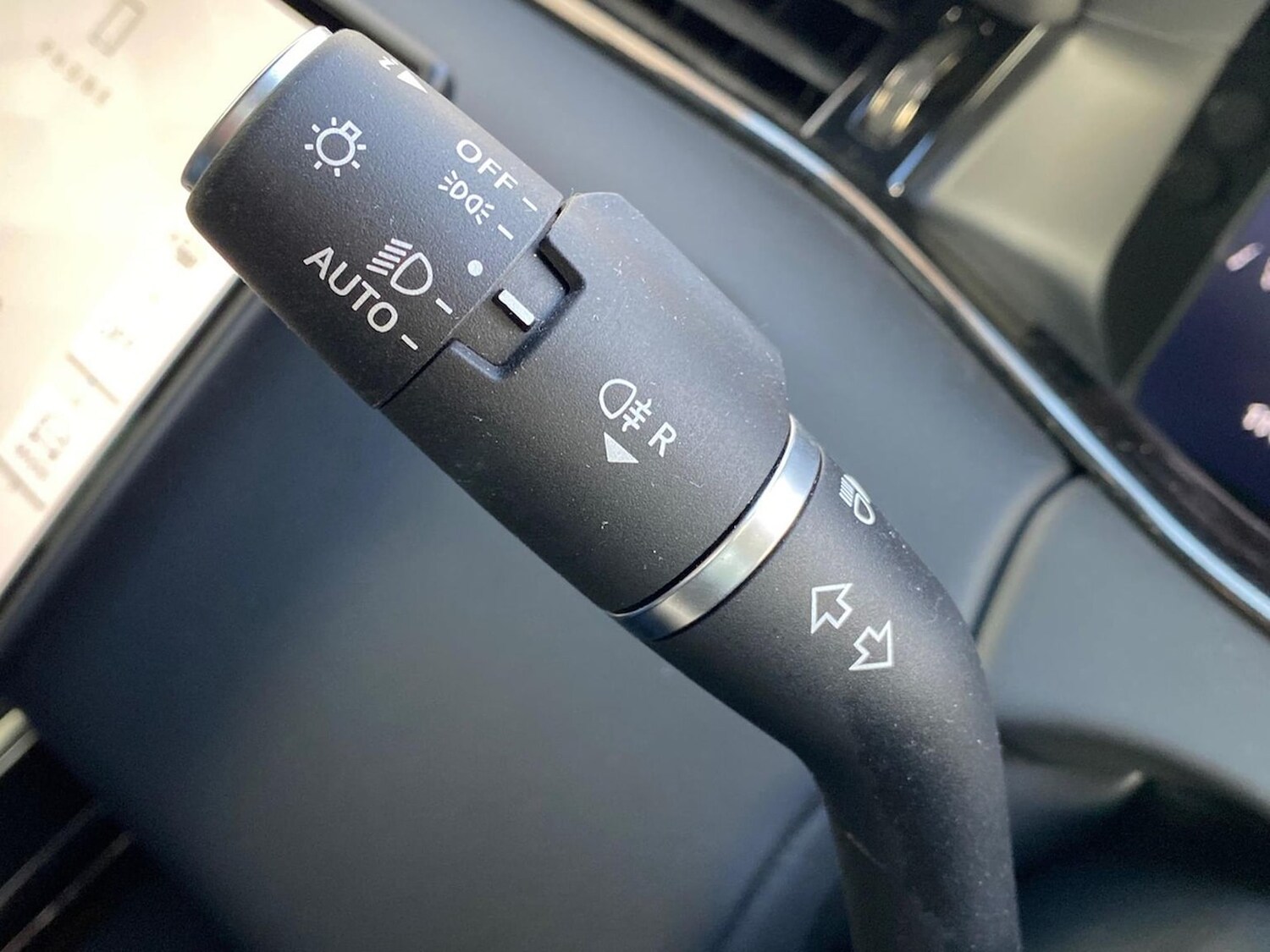 Used Land Rover Range Rover Evoque 2025 for sale - 77487836: Photo 31