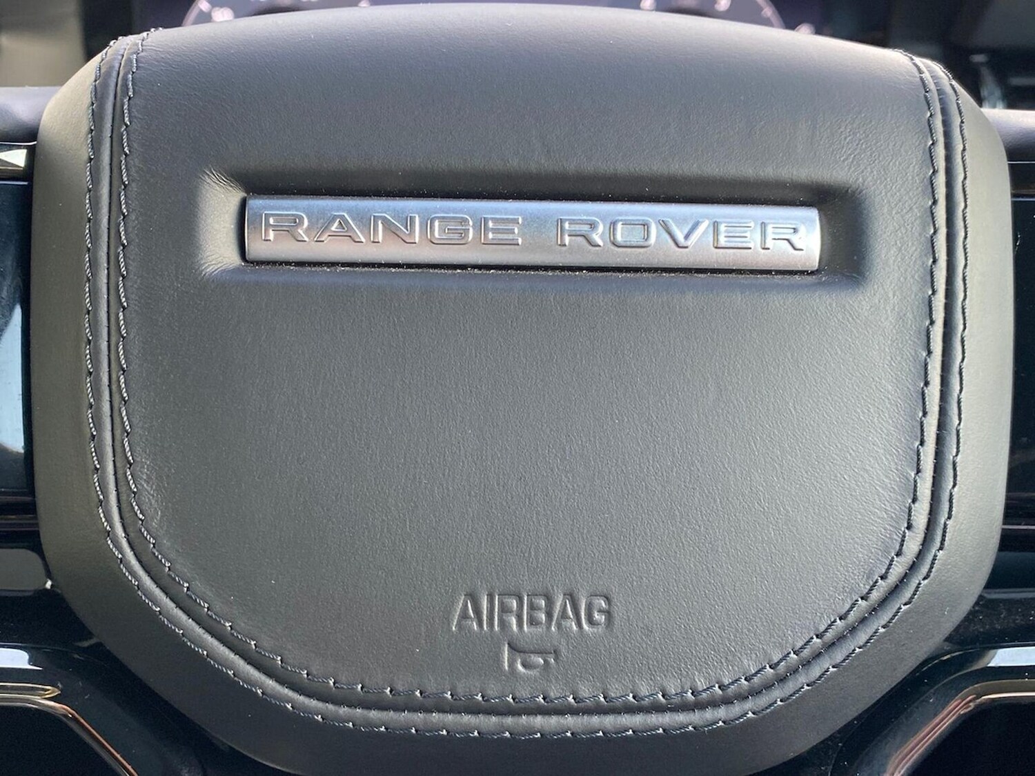 Used Land Rover Range Rover Evoque 2025 for sale - 77487836: Photo 33