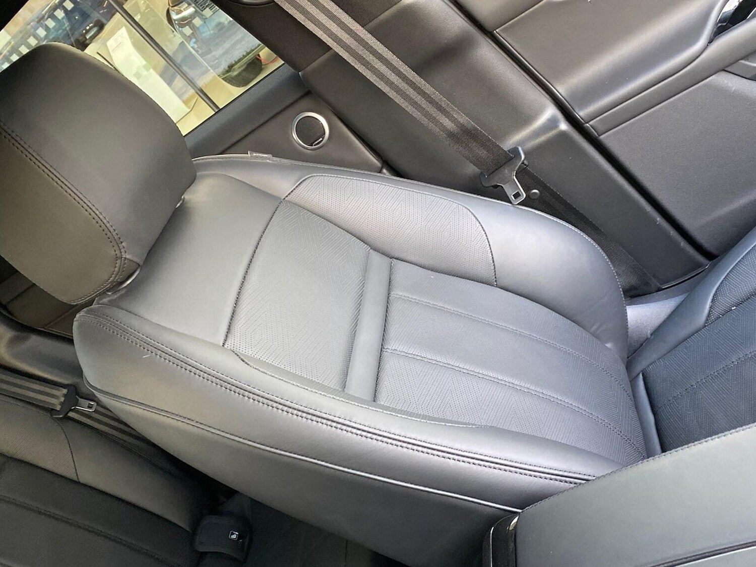 Used Land Rover Range Rover Evoque 2025 for sale - 77487836: Photo 42