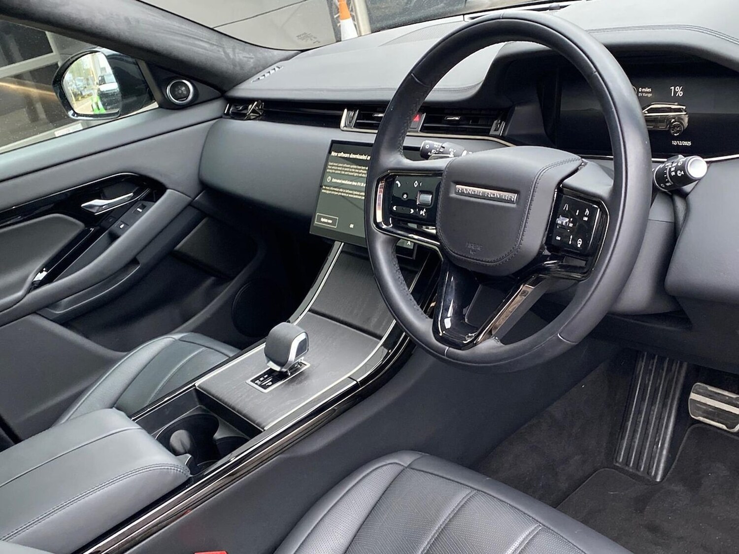 Used Land Rover Range Rover Evoque 2024 for sale - 77487734: Photo 27