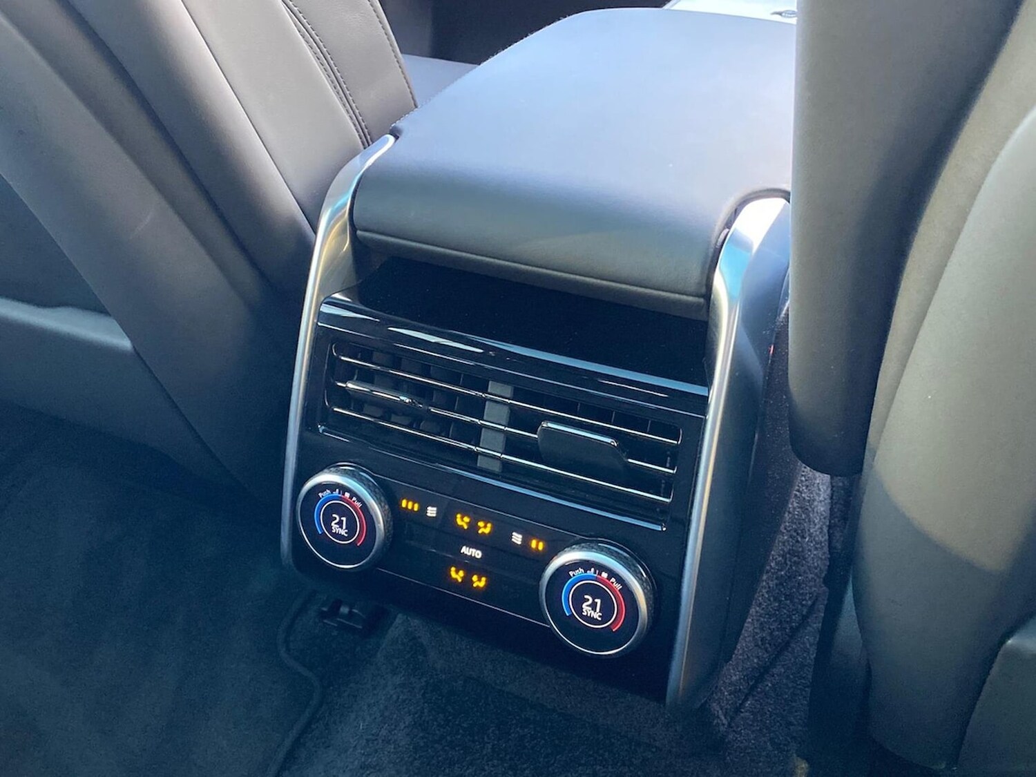 Used Land Rover Range Rover 2024 for sale - 77487736: Photo 18