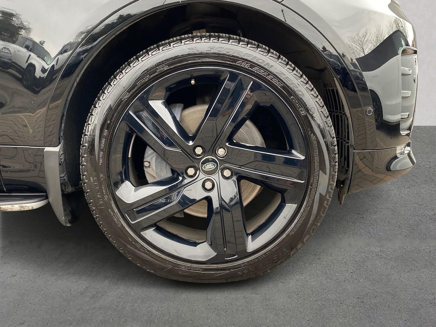 Used Land Rover Discovery 2025 for sale - 78193754: Photo 10