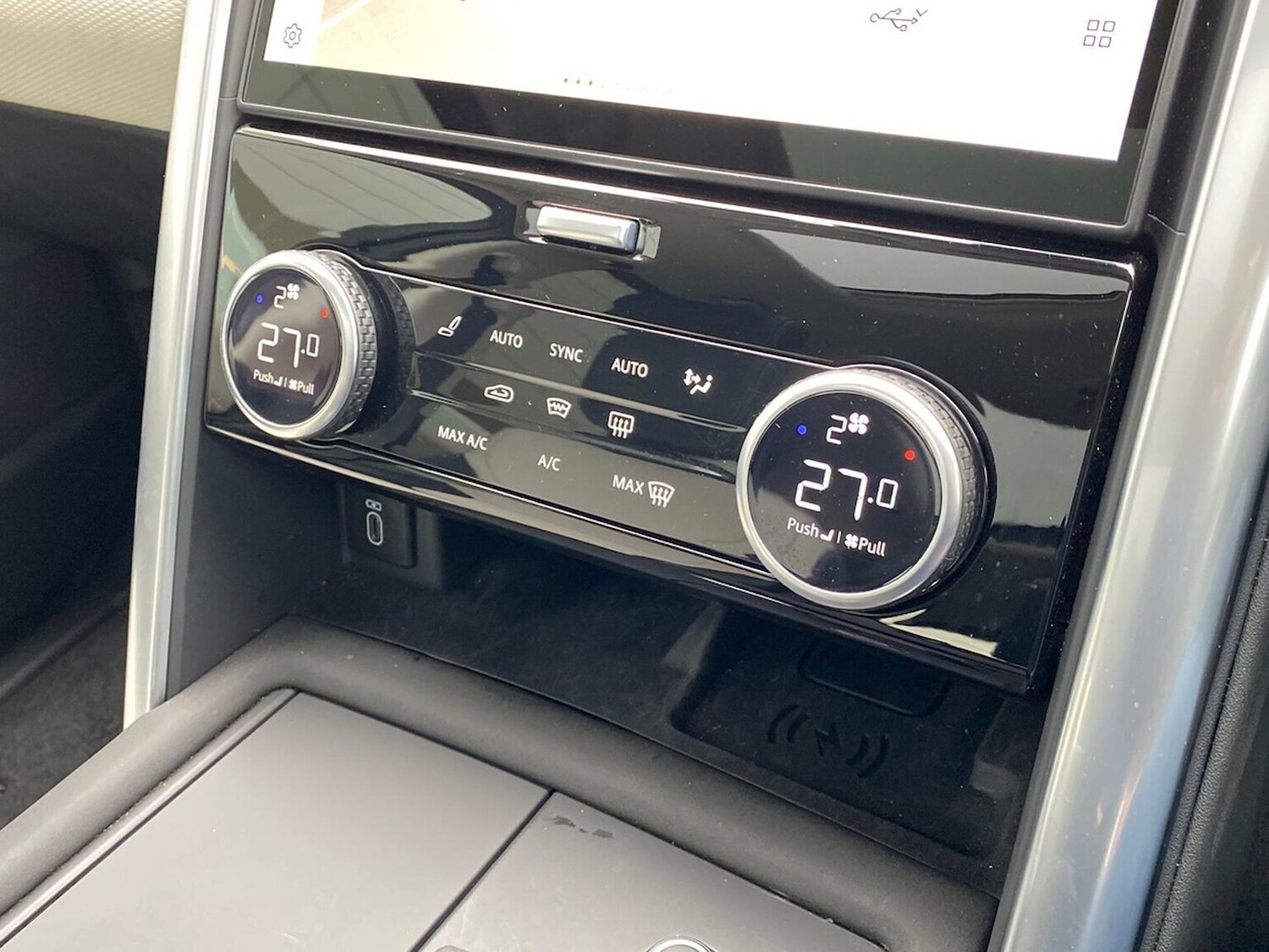 Used Land Rover Discovery 2025 for sale - 78193754: Photo 30