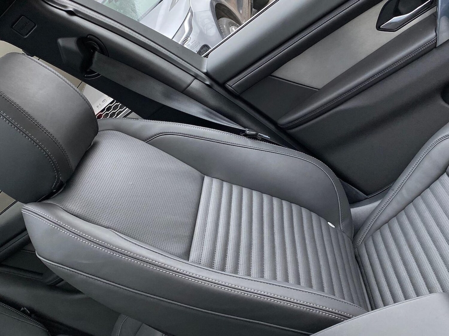 Used Land Rover Discovery Sport 2025 for sale - 77487782: Photo 43