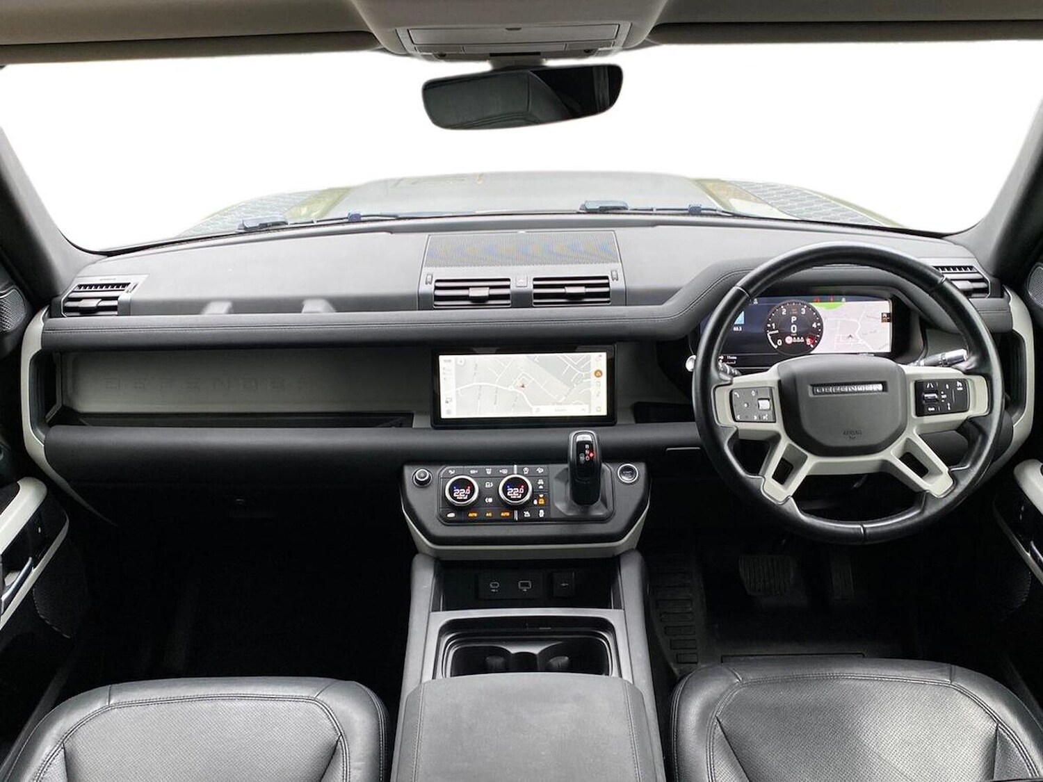 Used Land Rover Defender 2021 for sale - 78107994: Photo 11