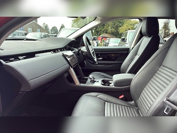 Used Land Rover Discovery Sport 2026 for sale - 79551743: Photo